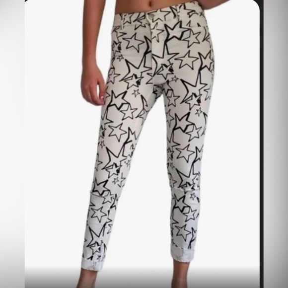 🖤🖤ZARA Trafaluc Denim Star Jeans - Women | Color: White/Black🖤🖤 - Picture 2 of 5